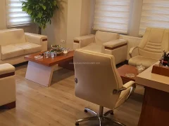 ataşehir ofis makam koltukları döşeme öncesi görünüm